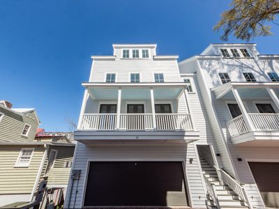 22 Iron Forge Aly, Charleston, SC, 29403