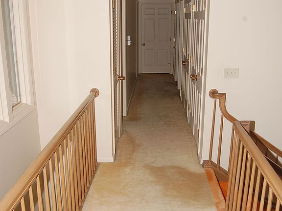 2ND FLOOR BRIDGE & HALLWAY