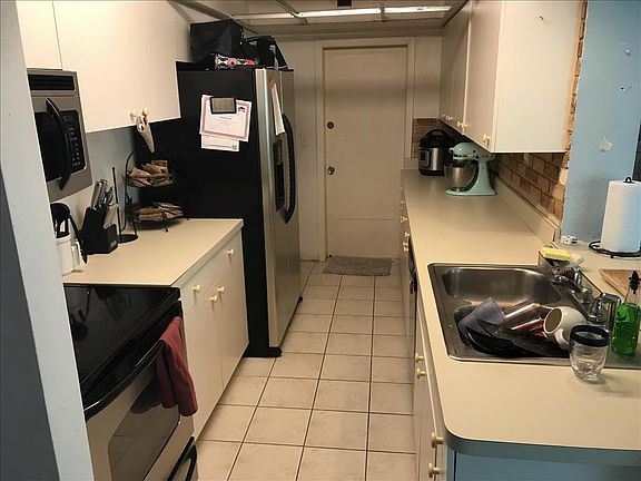 2nd image of 15 Jefferson Ave