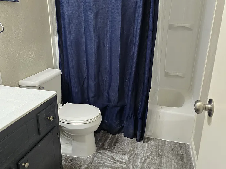 240 Ezekial Ave — Photo 10