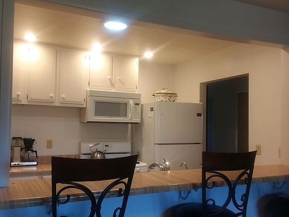 4th image of 635 Pauley Dr