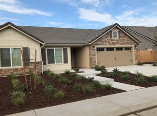 436 S Cascade Way, Madera, CA 93636