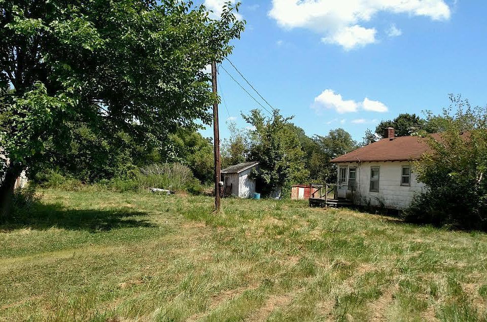 2nd image of 19770 N Harmony Ln