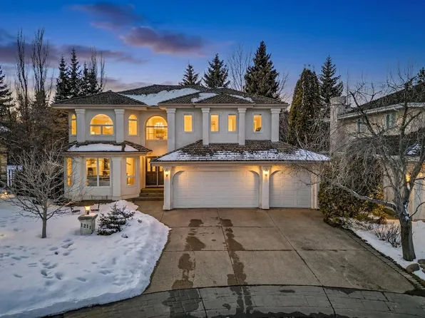 1211 Hewgill Pl NW, Edmonton, AB T6R 2K5