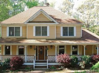 3640 Wynterset Dr, Snellville, GA 30039