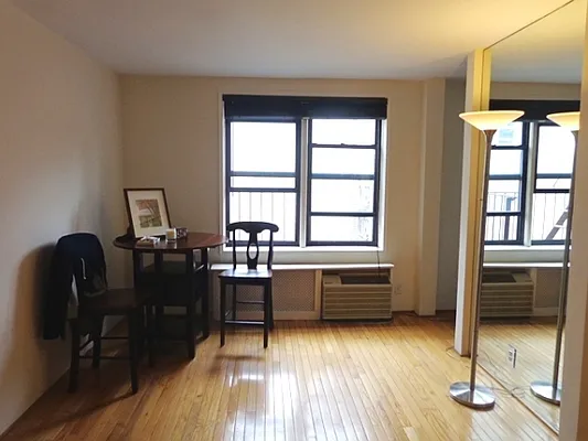 Rented by Citi Habitats | media 8