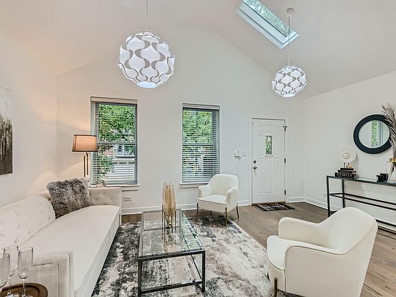 4th image of 1515 W Thomas St APT 1