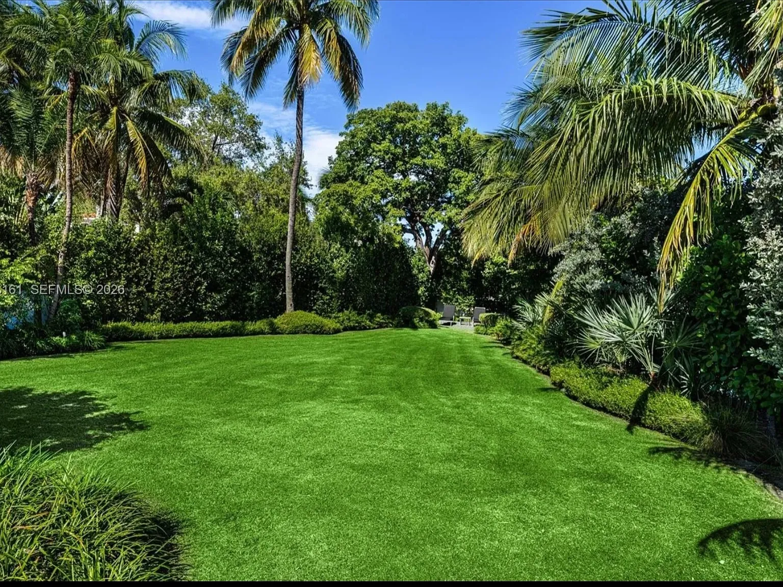 9 bed, 8.5 bath, 7481 sqft, $100,000 — Photo 4