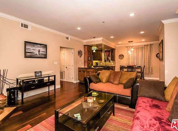5th image of 11280 La Maida St