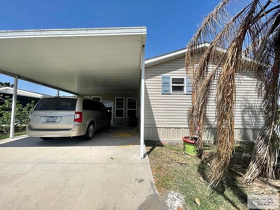 2nd image of 13857 Park Pl