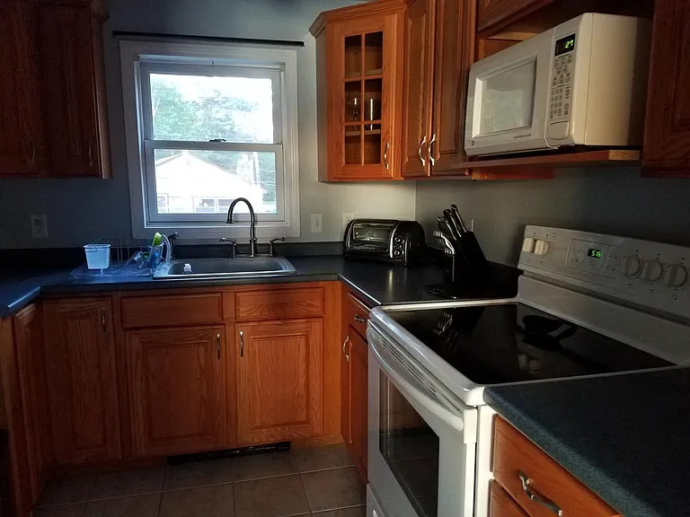 5 Maple St #2 — Photo 8