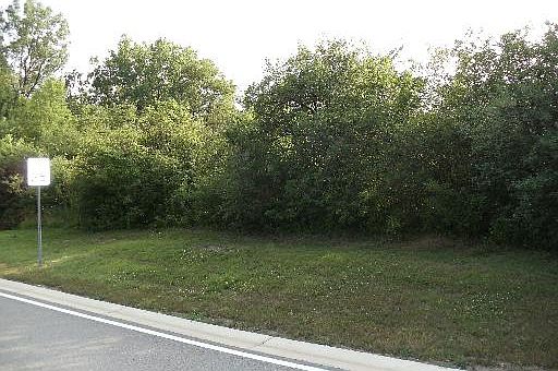 1st image of 26843 W Lakeview Dr N