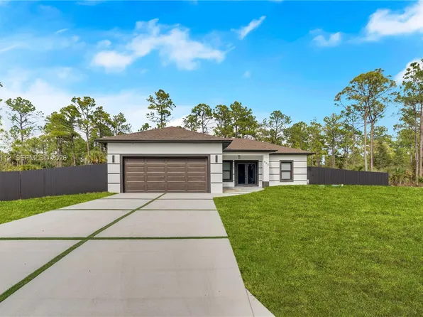 802 W 13th St, Lehigh Acres, FL 33972