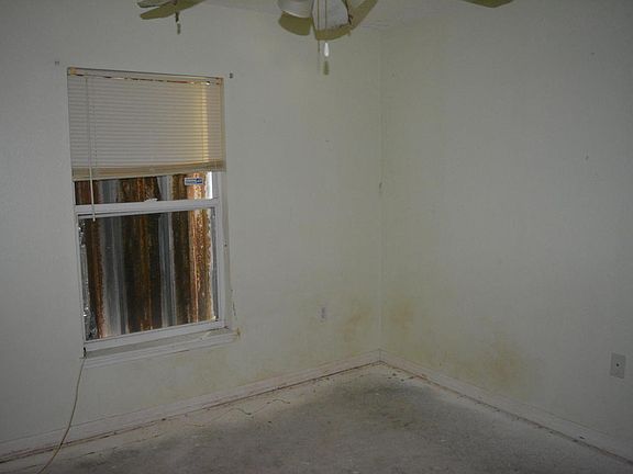 3rd image of 3275 Warsaw Ave SE