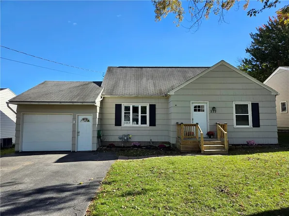 222 Vinal Ave, Rochester, NY 14609