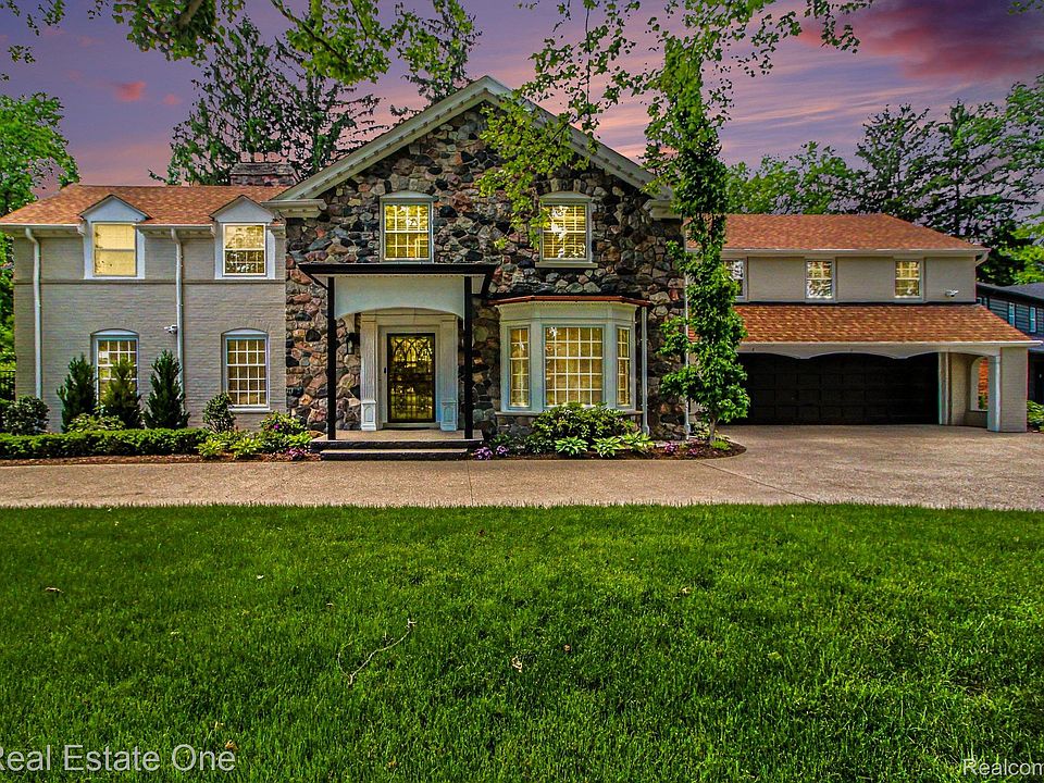 1st image of 1414 Wellesley Dr