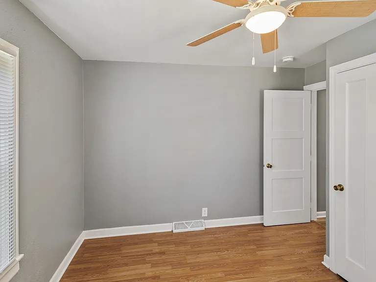 14336 S Harrison Ave — Photo 19