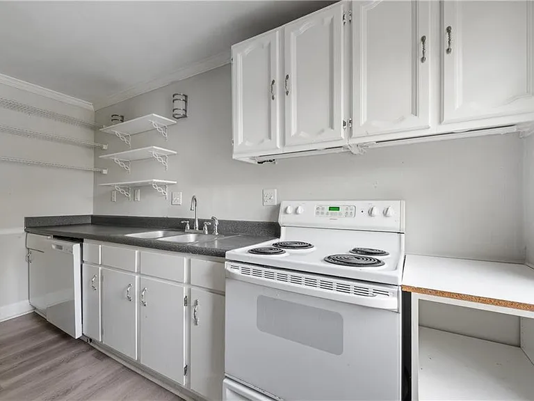 742 Charles Allen Dr NE #1 — Photo 13