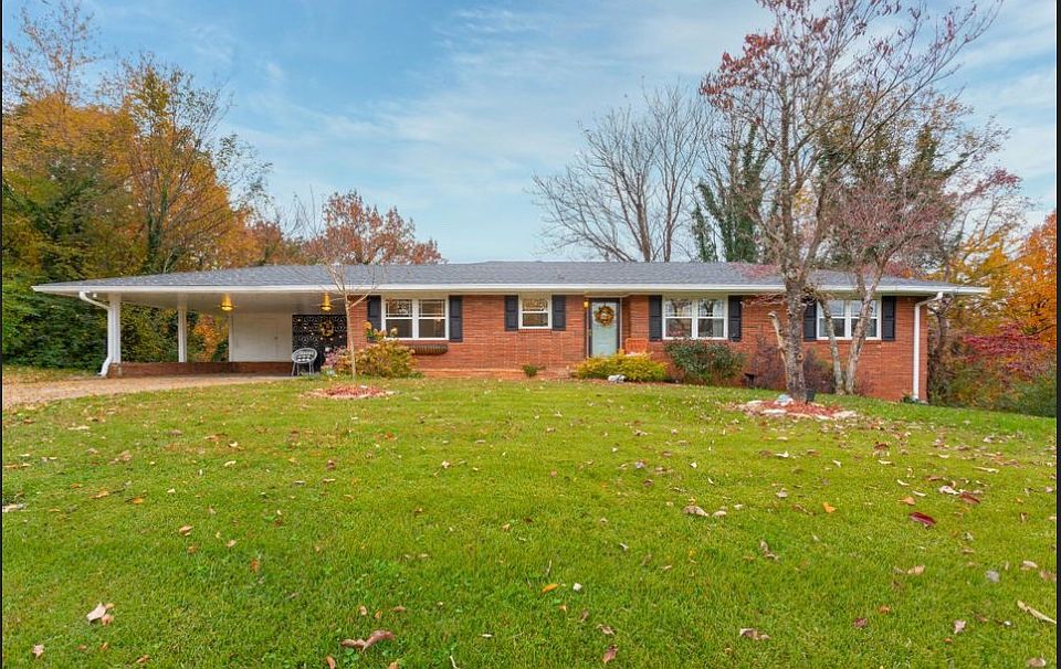 1st image of 596 Tiktin Dr