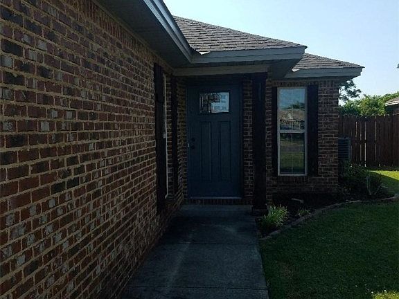 2nd image of 536 Old Mill Way