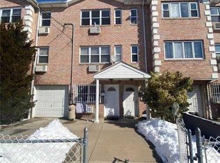 10105 81st St #3F, Ozone Park, NY 11416