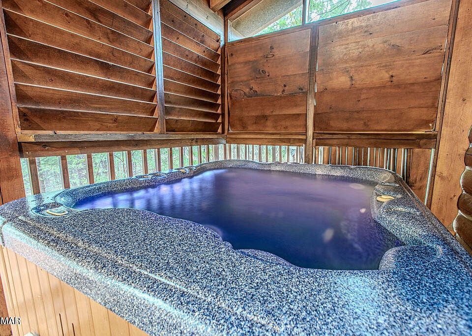709 Golden Eagle Way, Pigeon Forge, TN 37863 | Zillow