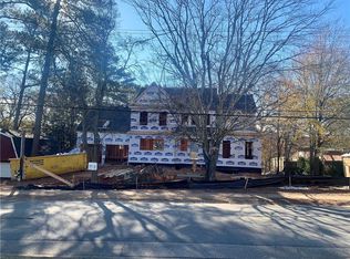 2068 Lee Rd SE, Smyrna, GA 30080