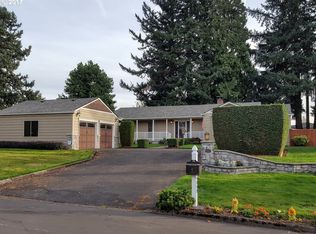 24040 NE Holladay St, Wood Village, OR 97060