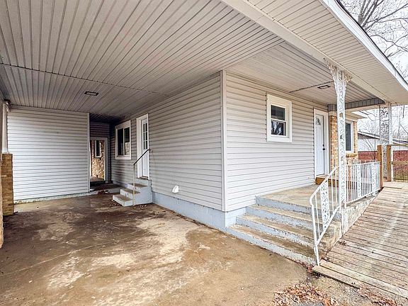 4th image of 1342 Watkins St