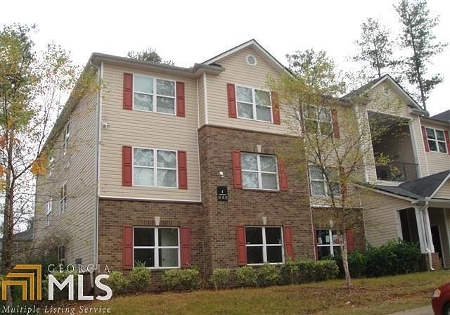 1st image of 1302 Fairington Village Dr