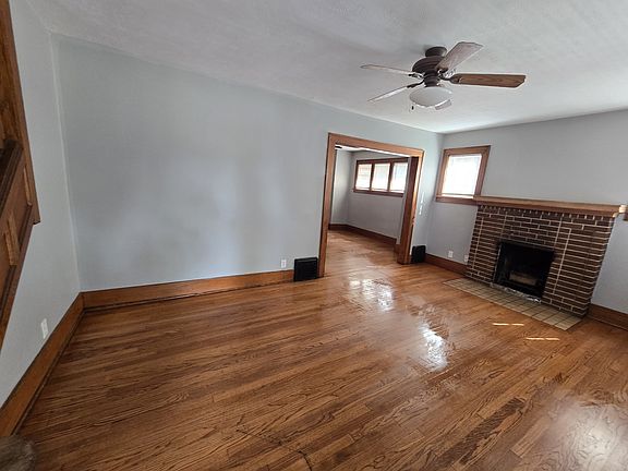 2nd image of 2525 Bonds Ave