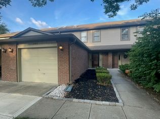 5425 Bay Harbor Dr, Indianapolis, IN 46254