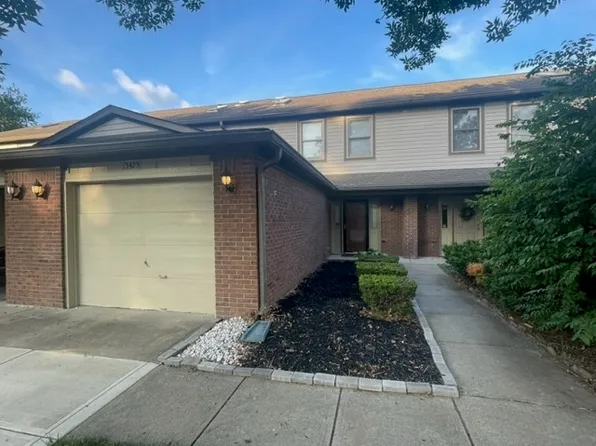 5425 Bay Harbor Dr, Indianapolis, IN 46254