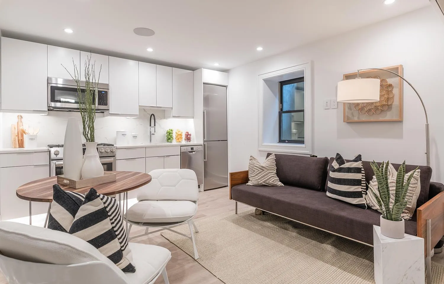 1 bed, 595 sqft, $2,479 — Photo 1