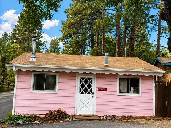 25305 Marion Ridge Dr, Idyllwild, CA 92549