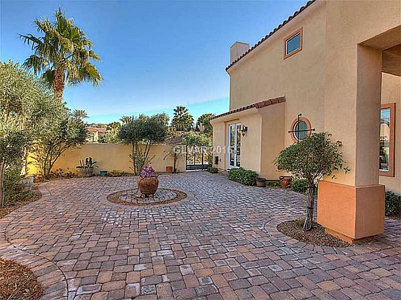 5th image of 1235 Casa Palermo Cir
