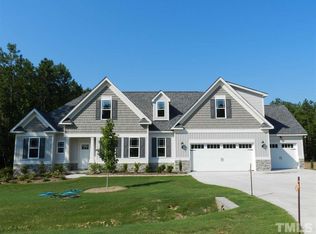 126 Flora Dr, Benson, NC 27504