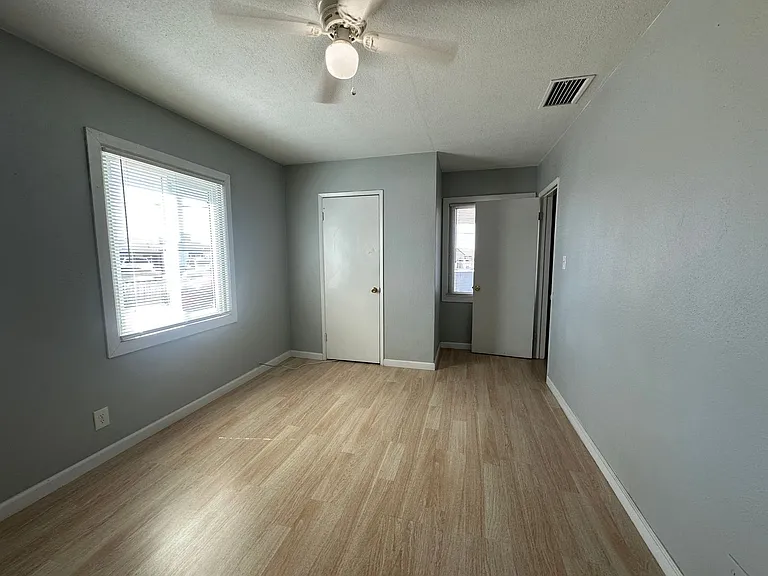 101 Beech St #A — Photo 13