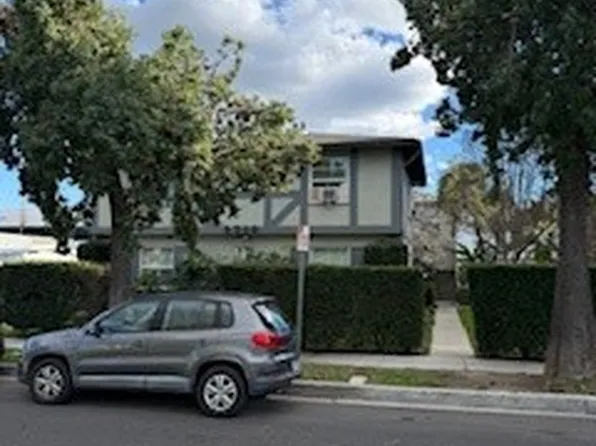 3720 Chandler Blvd #B, Burbank, CA 91505