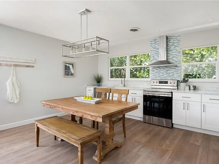 925 Coquina Ln #925 — Photo 4