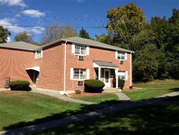 1st image of 35 Village Green Dr