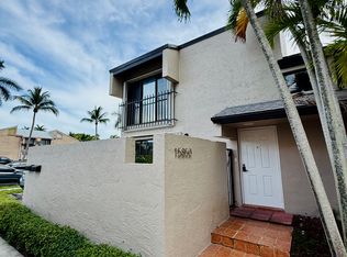15850 SW 90th Ct, Palmetto Bay, FL 33157