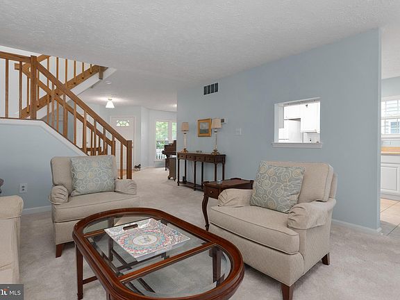 4th image of 702 Monmouth Ave