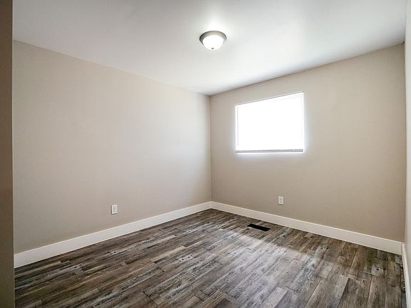4th image of 10893 Birchridge Dr #10897