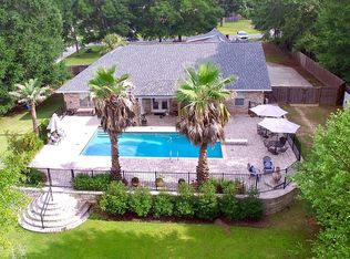 3045 Wallace Lake Rd, Pace, FL 32571