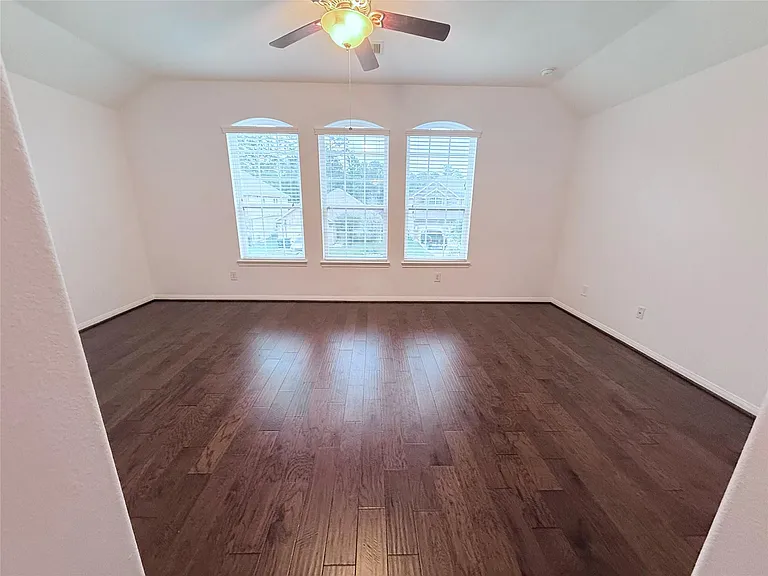 30515 Woodson Trace Dr — Photo 31