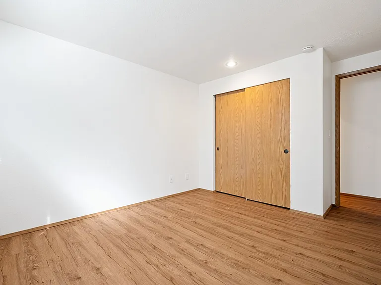 Seattle North Apartments — Photo 59