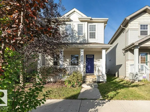 3203 Carpenter Lndg SW, Edmonton, AB T6W 2Y7