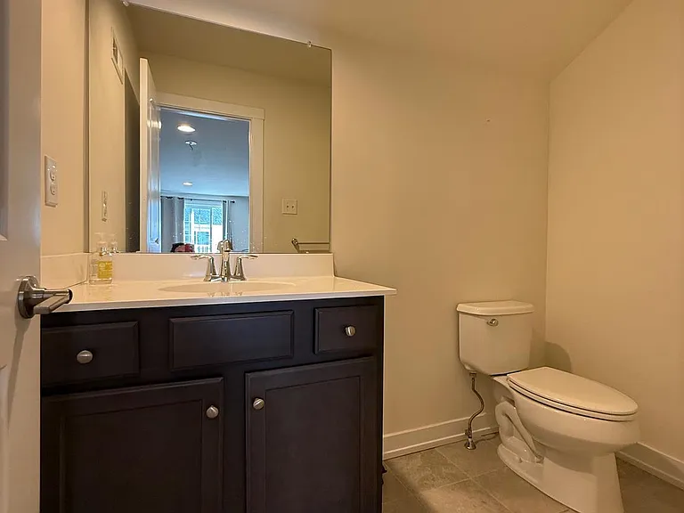 116 Konefal St #B — Photo 30