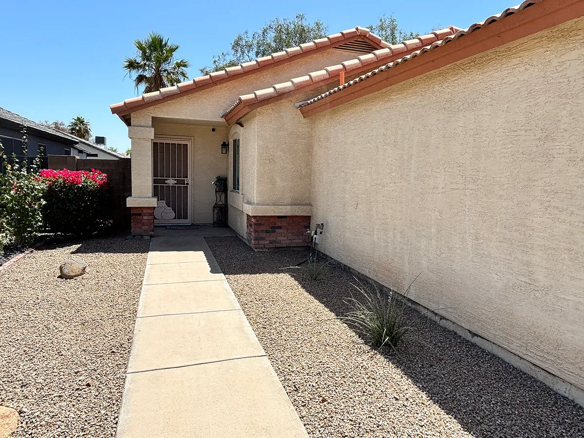 Building Photo - 3021 W Covey Ln